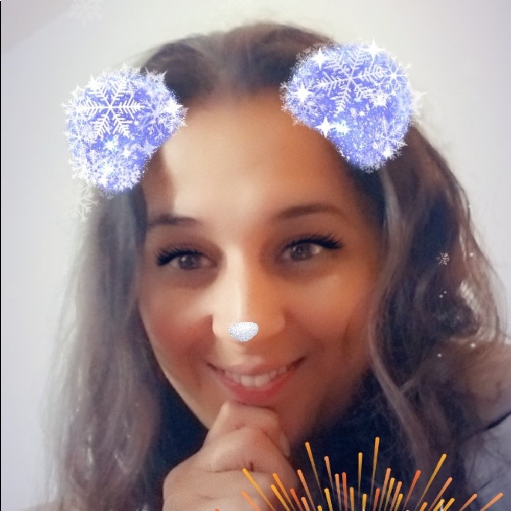Meet your Posher, Christina